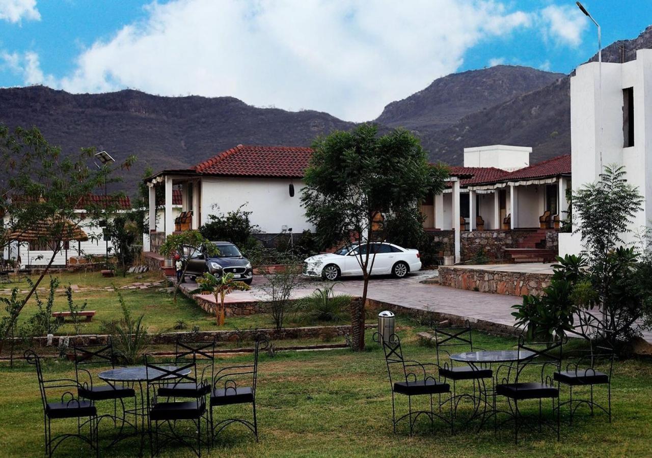 Virat Resorts, Sariska Rajasthan Bairāt Exteriér fotografie