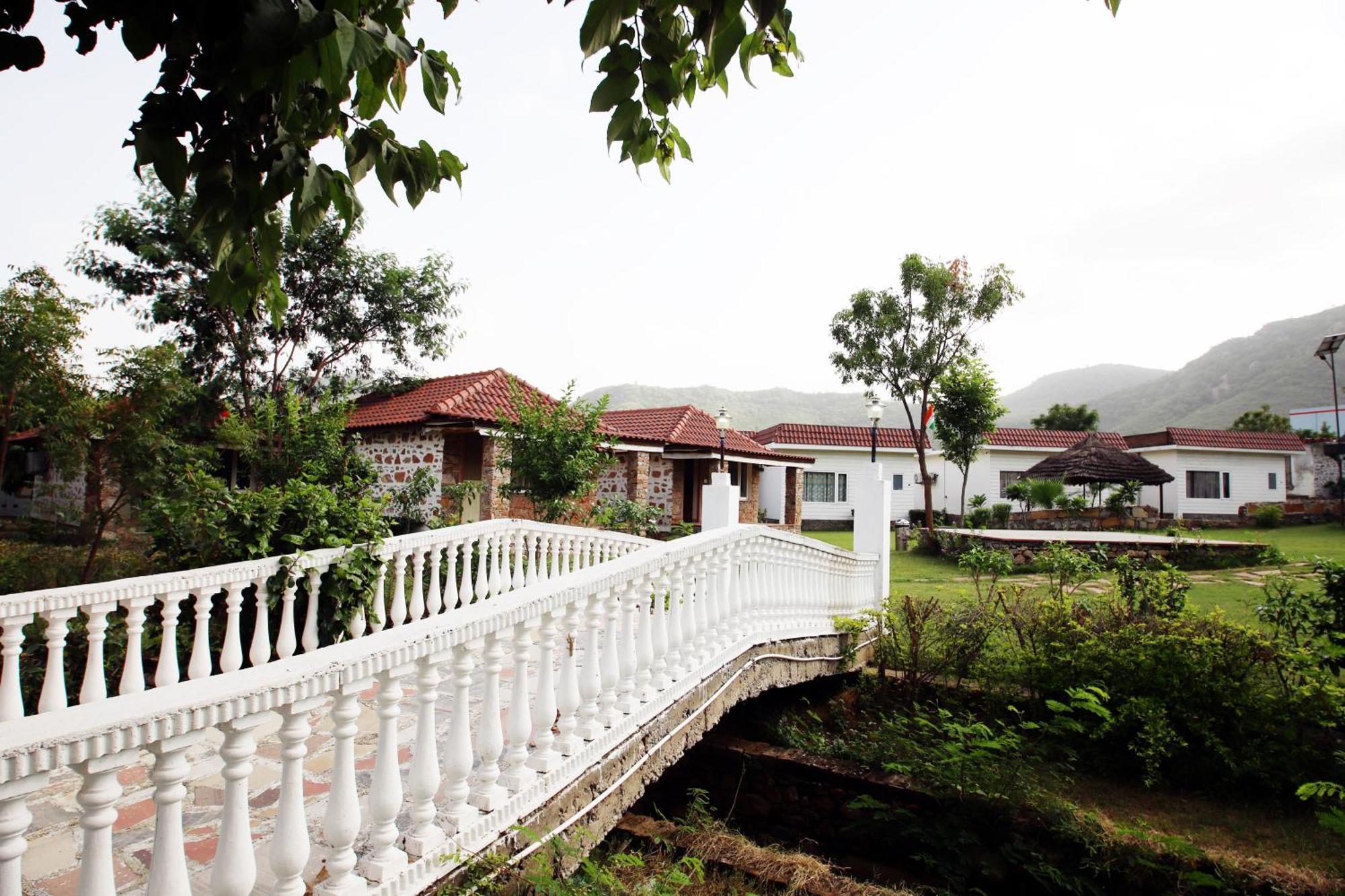 Virat Resorts, Sariska Rajasthan Bairāt Exteriér fotografie